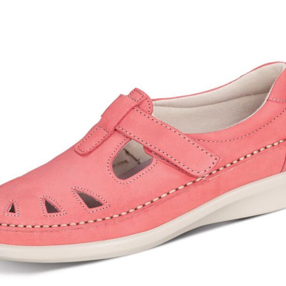 NEW WOMENS SAS ROAMER CORAL SIZE 10 NARROW - MADE IN THE USA